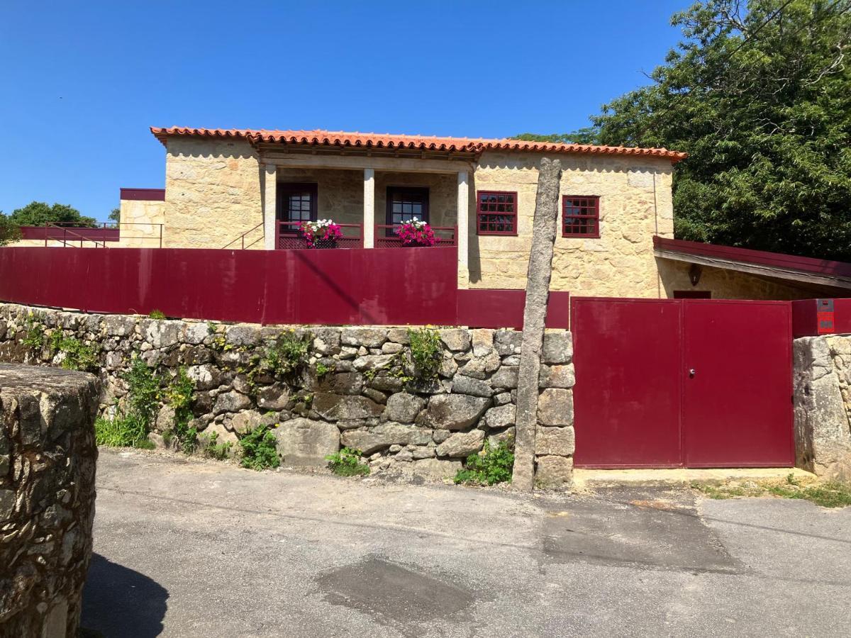 Casa Do Cruzeiro Do Outeiro -Comfort And Tradition Ponte de Lima Exterior photo